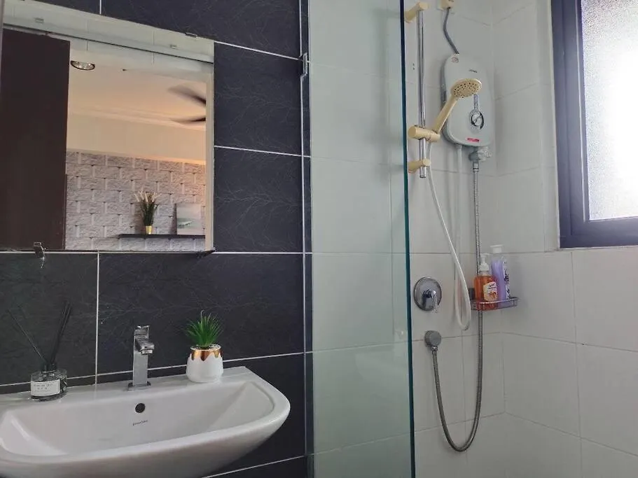 ג'והור בהרו V Summerplace Duplex Units By R9 Homestay דירה